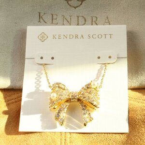 Kendra Scott - Krista White Mix Gold Bow Necklace